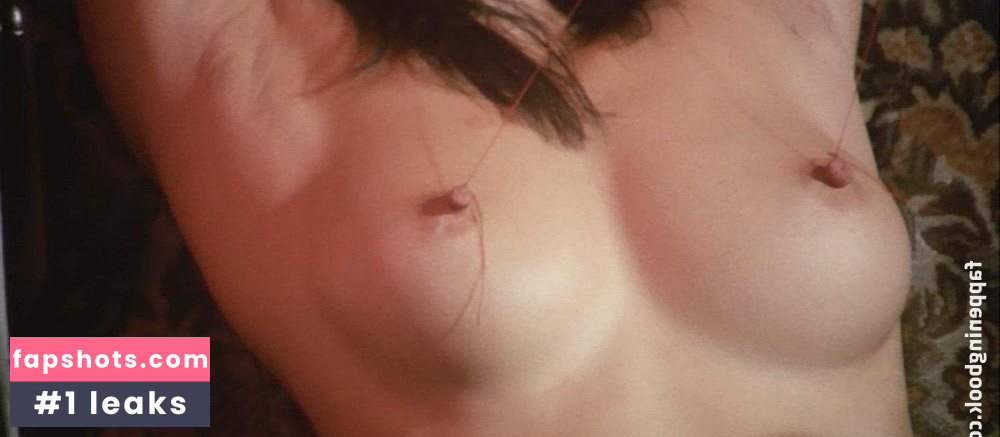 Ryôko Watanabe gallery photo #3